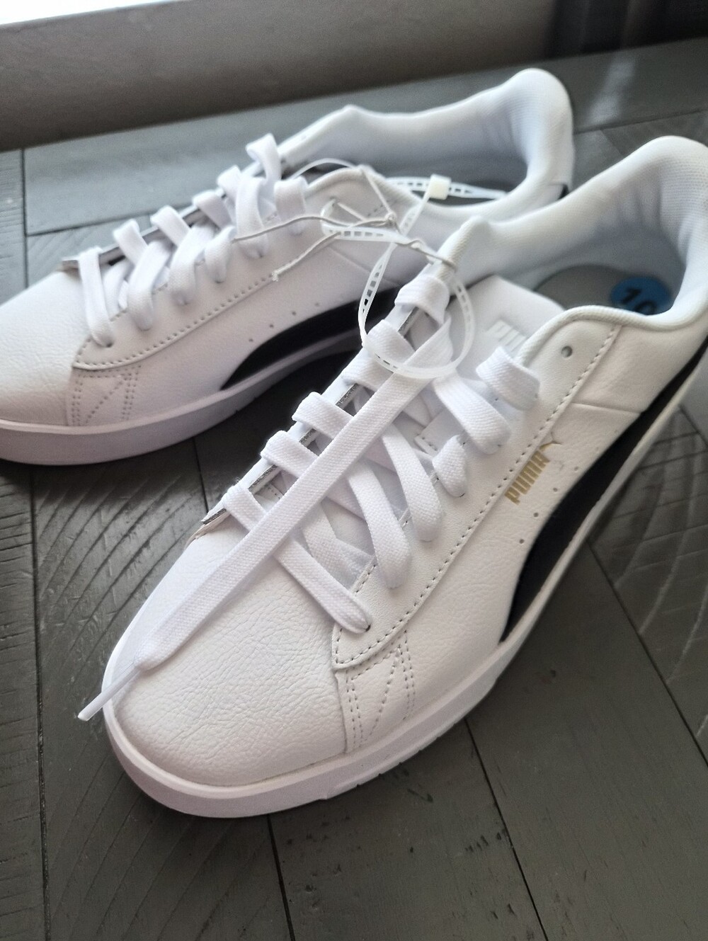 White Women Low-Top Leather Sneakers - Classic Casual Style